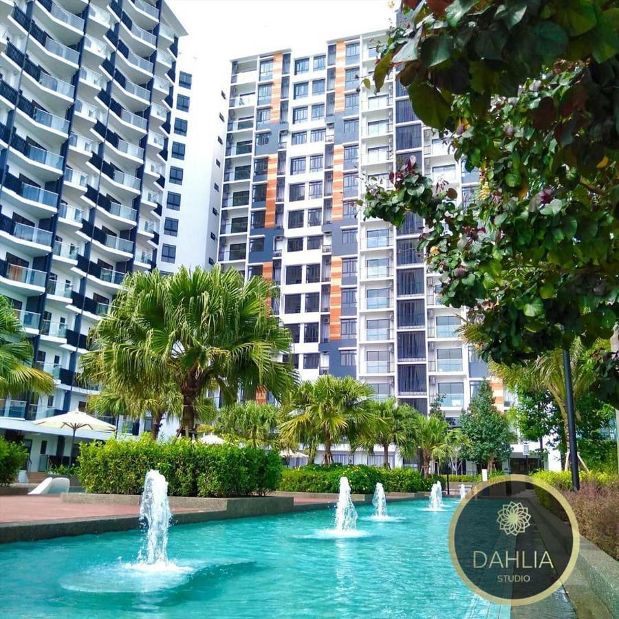 Spectacular High Floor Sea View And Pool View Residences Kuantan Kültér fotó