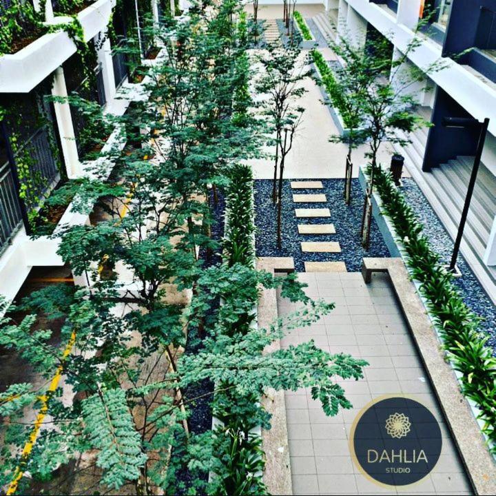 Spectacular High Floor Sea View And Pool View Residences Kuantan Kültér fotó
